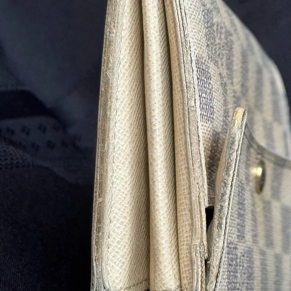 Louis Vuitton Damier Azur Canvas Wallet - Picture 8 of 16